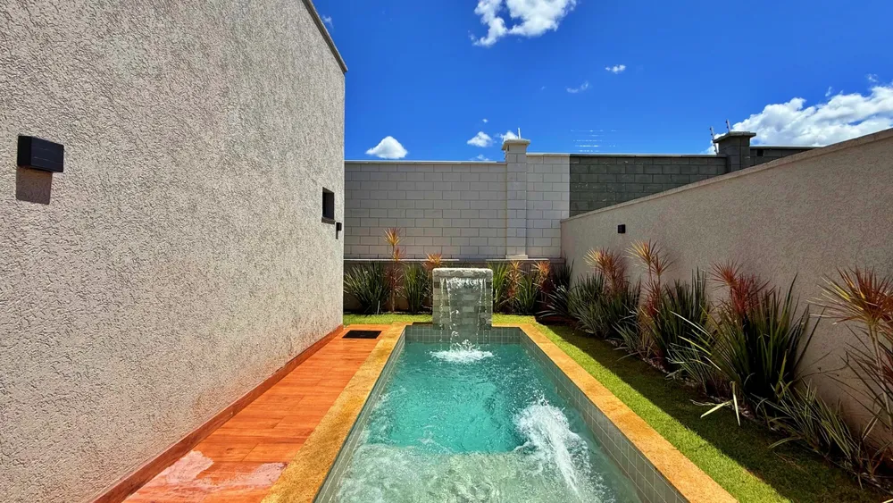 Casa, 3 quartos, 180 m² - Foto 1