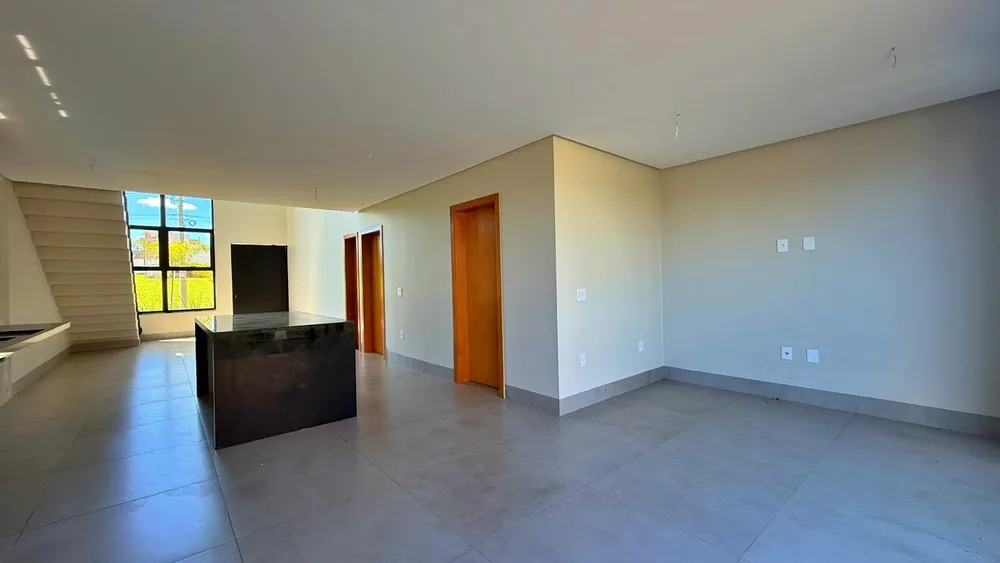 Casa, 4 quartos, 193 m² - Foto 8