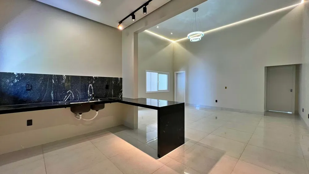 Casa, 4 quartos, 248 m² - Foto 5