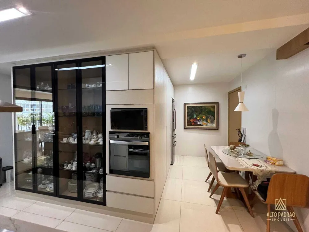 Apartamento, 4 quartos, 224 m² - Foto 3