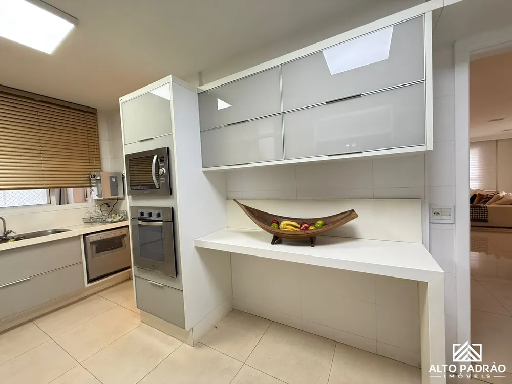 Apartamento, 4 quartos, 228 m² - Foto 9