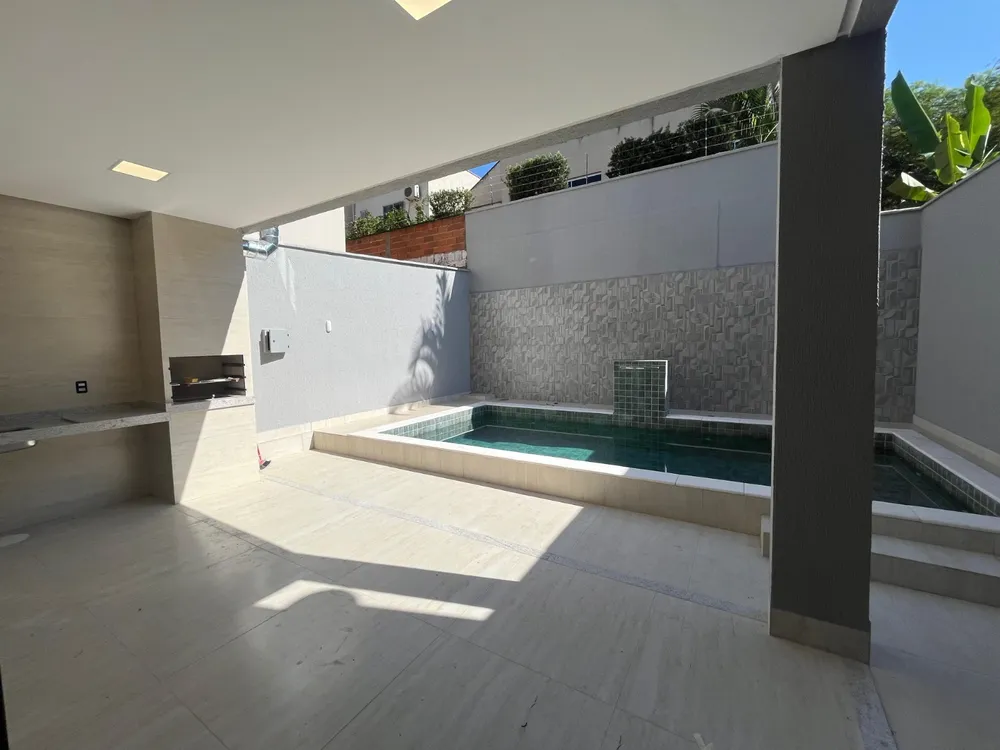Casa, 4 quartos, 225 m² - Foto 3
