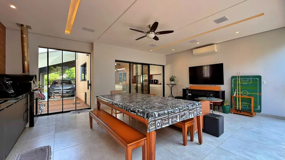 Casa, 3 quartos, 234 m² - Foto 9