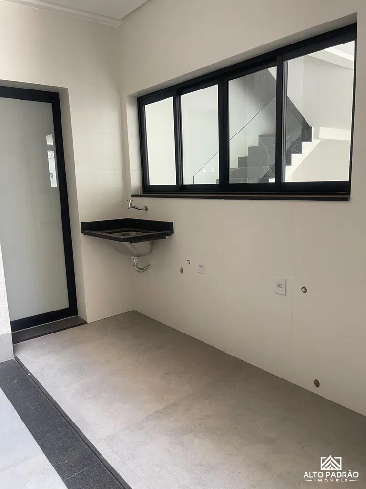 Casa, 3 quartos, 160 m² - Foto 3