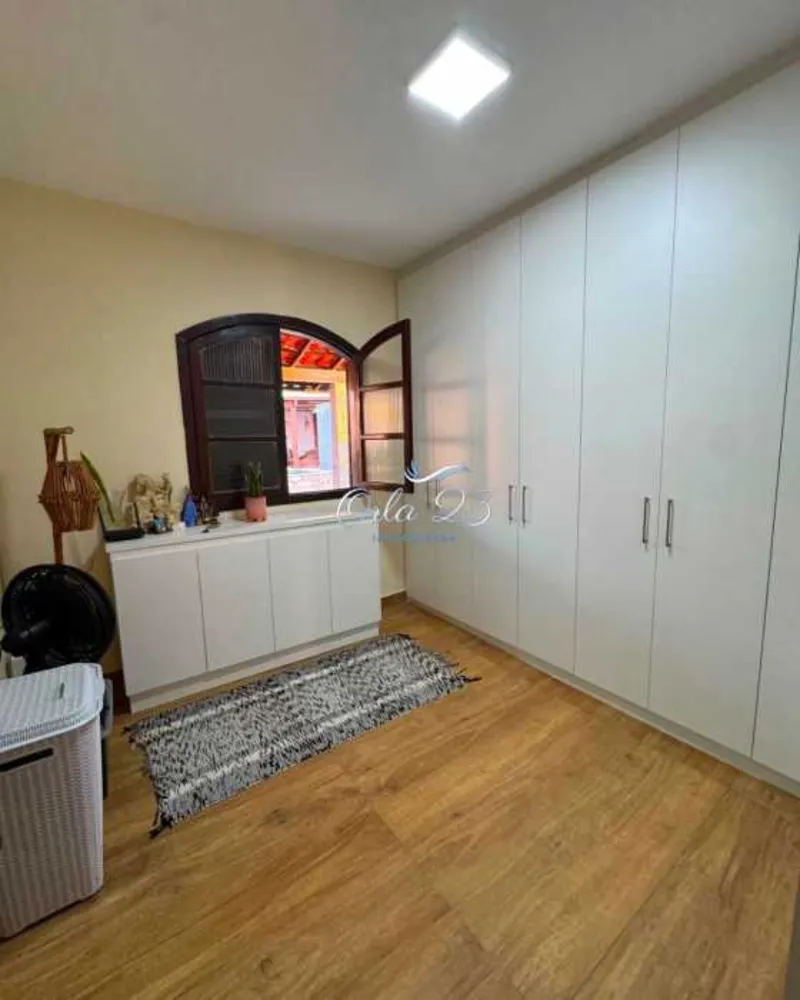 Casa, 3 quartos, 215 m² - Foto 2