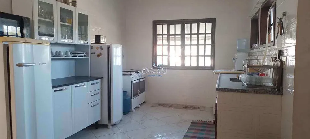 Casa, 6 quartos, 325 m² - Foto 7