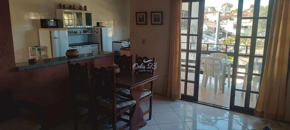 Casa, 6 quartos, 325 m² - Foto 3
