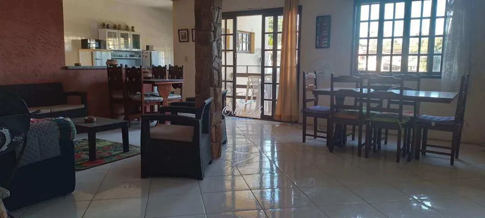 Casa, 6 quartos, 325 m² - Foto 4