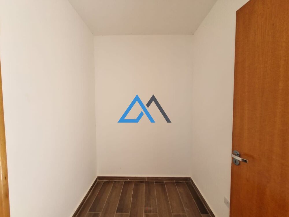 Casa à venda com 3 quartos, 170m² - Foto 2