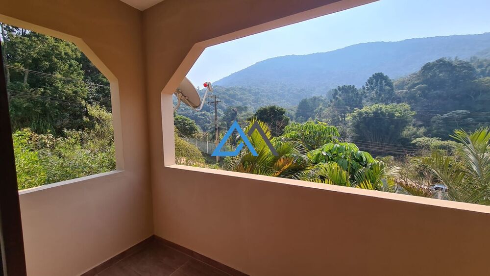 Chácara à venda com 3 quartos, 527m² - Foto 4
