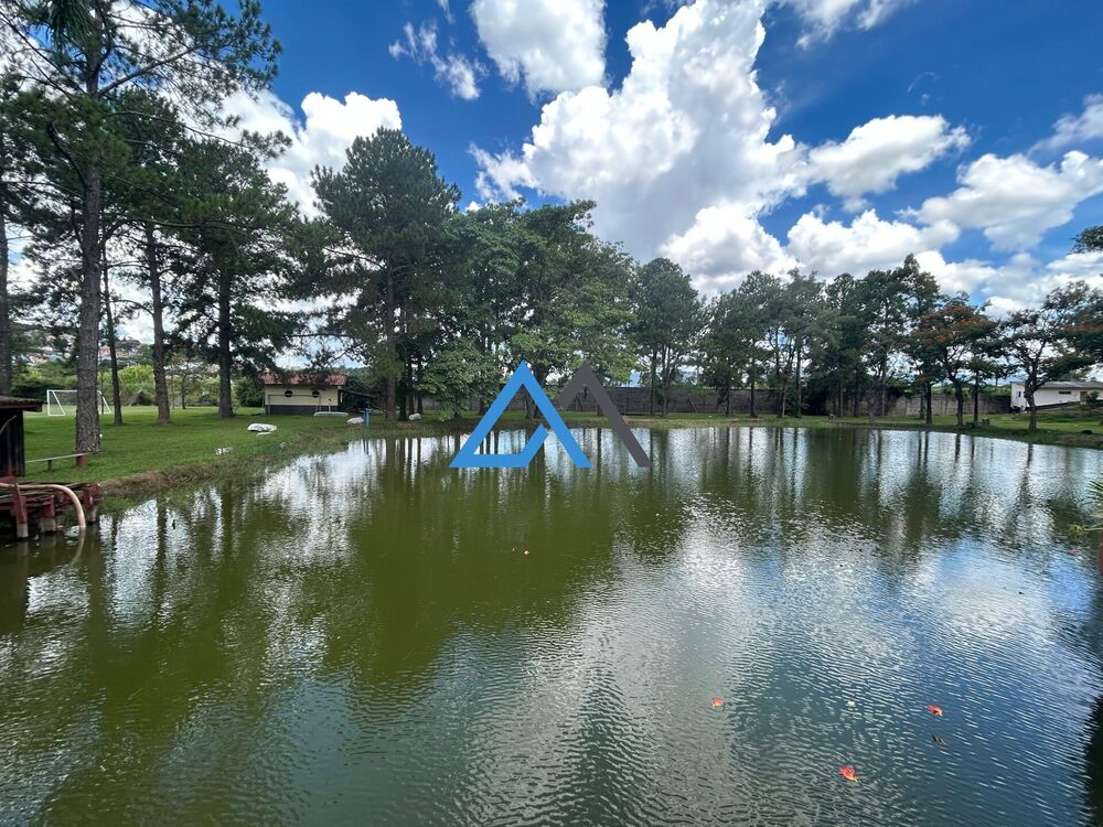 Sítio à venda com 9 quartos, 95000m² - Foto 1