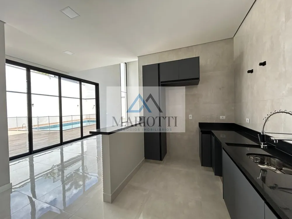 Casa, 3 quartos, 323 m² - Foto 4