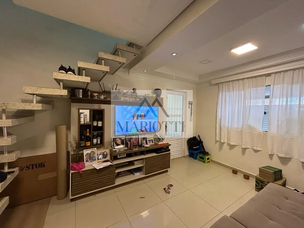 Casa, 3 quartos, 300 m² - Foto 1