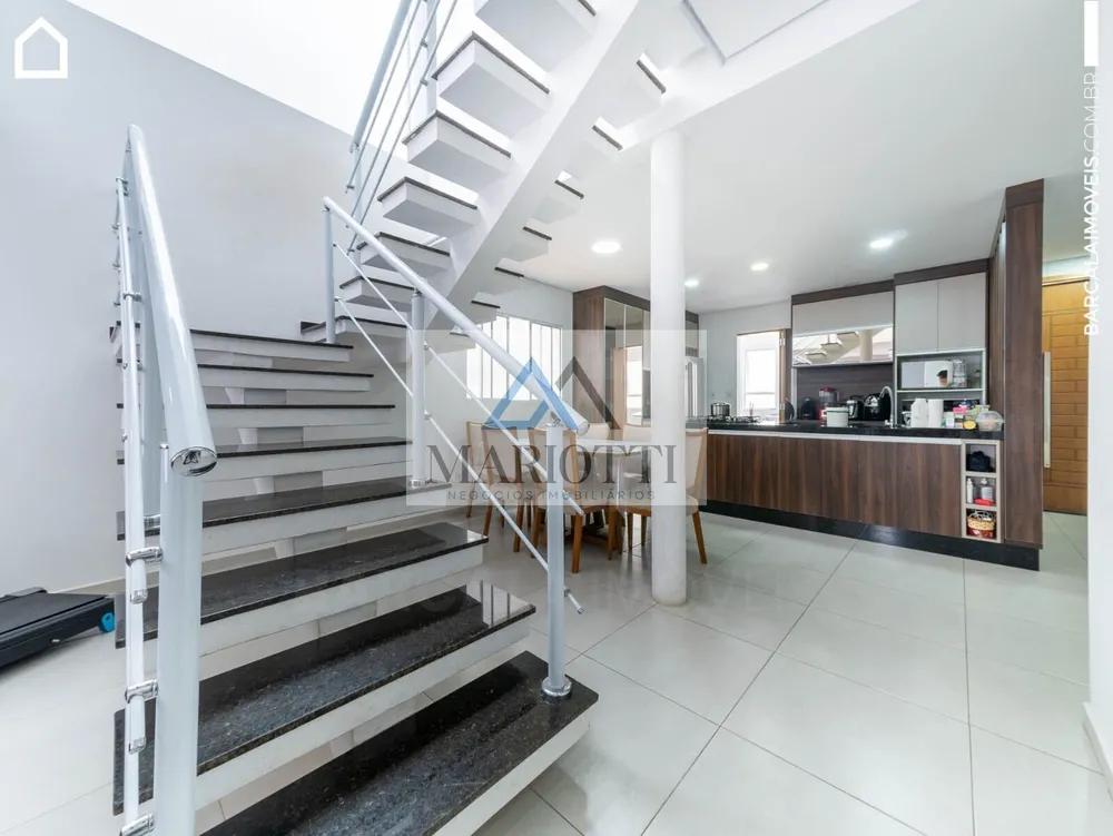 Sobrado, 3 quartos, 229 m² - Foto 8