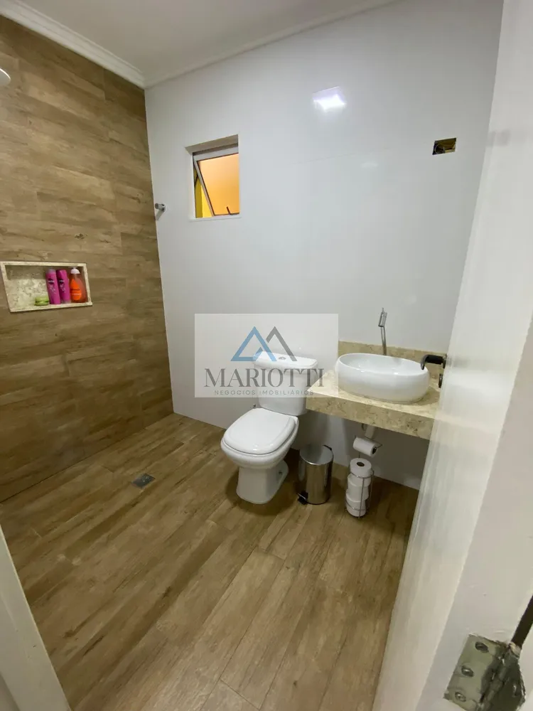 Casa, 6 quartos, 230 m² - Foto 7