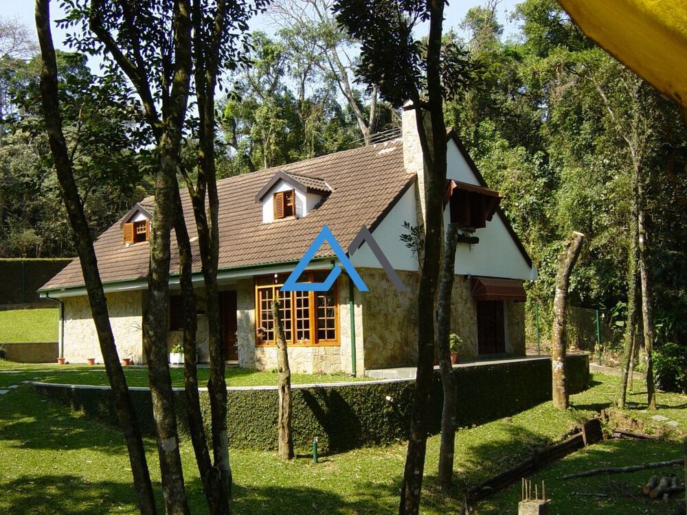 Casa, 4 quartos, 368 m² - Foto 1