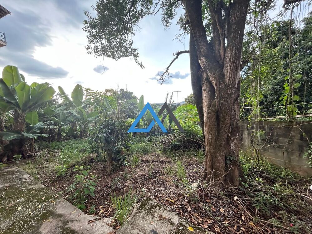Casa à venda com 3 quartos, 156m² - Foto 3