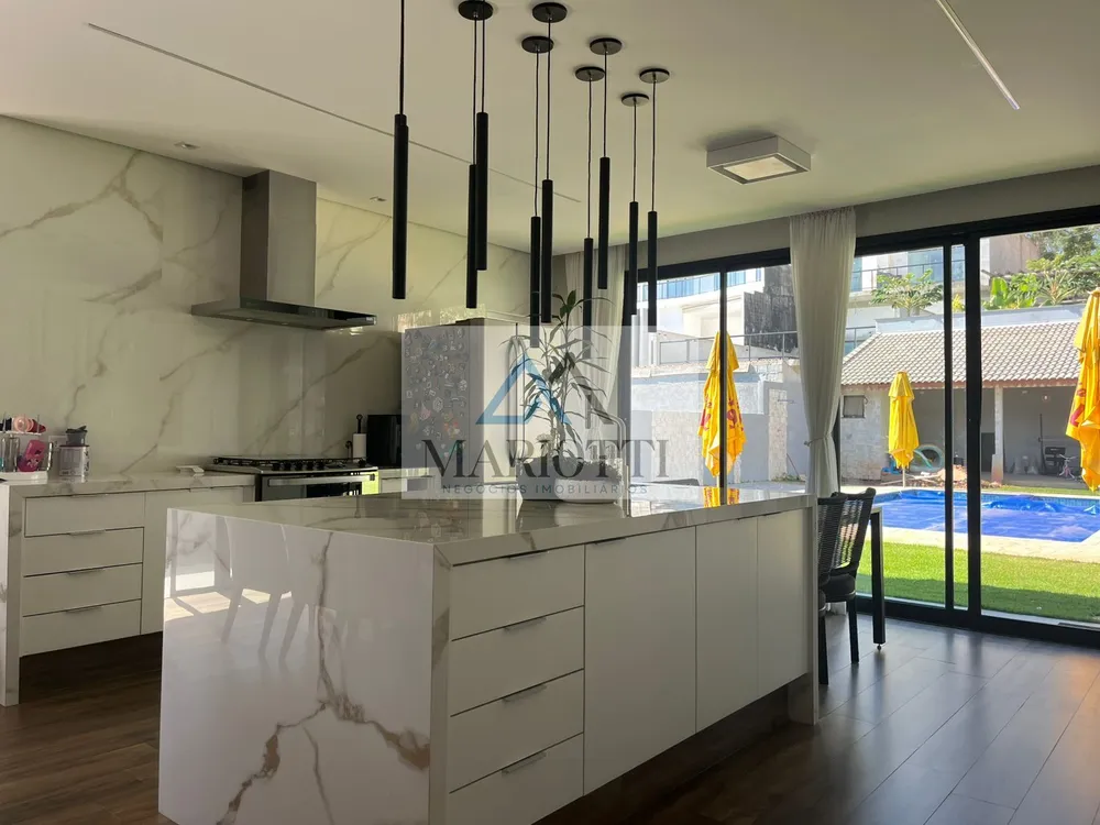 Casa, 3 quartos, 280 m² - Foto 8