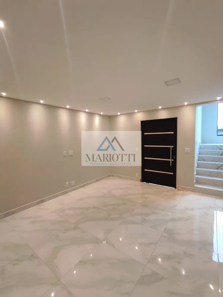 Casa, 3 quartos, 142 m² - Foto 1