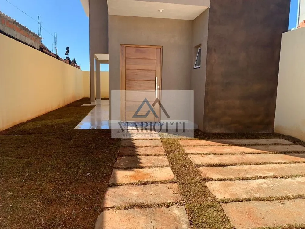 Casa, 3 quartos, 108 m² - Foto 2