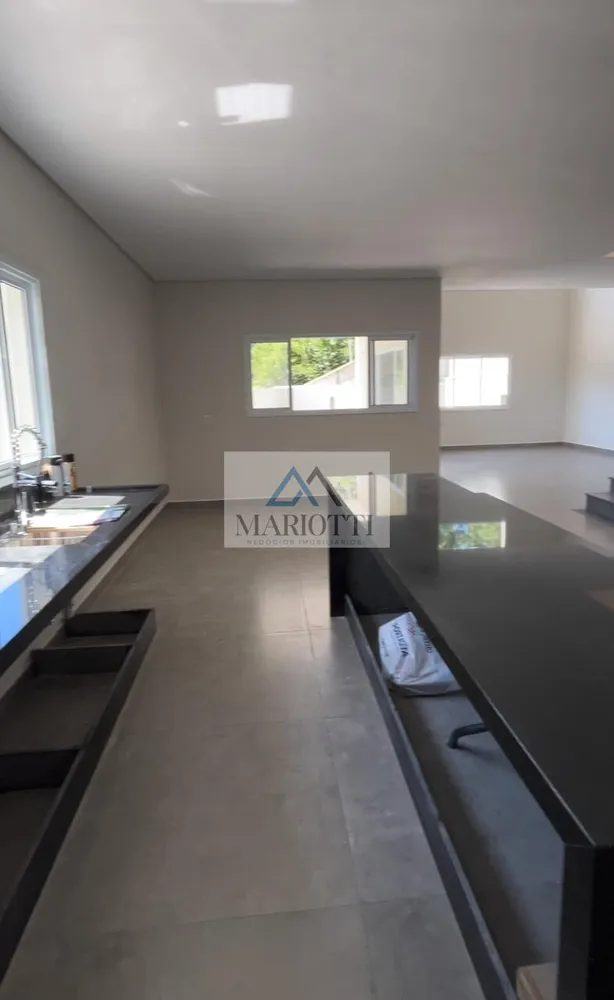 Casa, 4 quartos, 286 m² - Foto 3