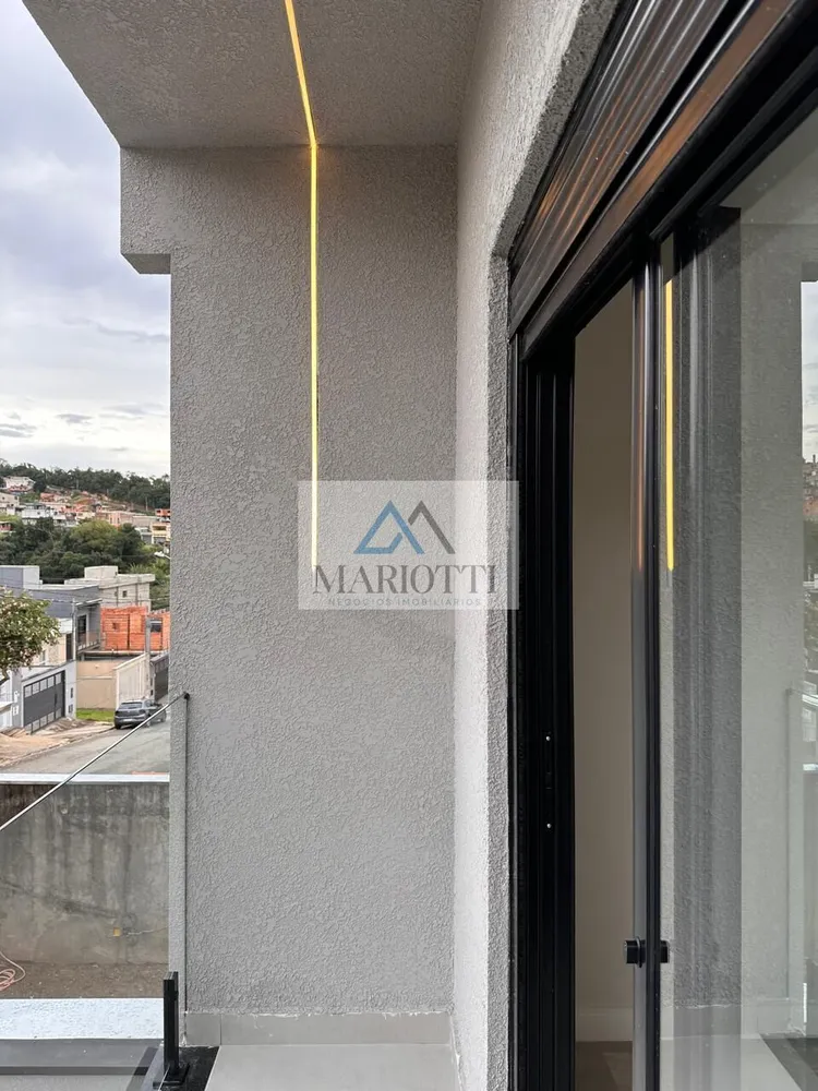 Casa, 3 quartos, 131 m² - Foto 1