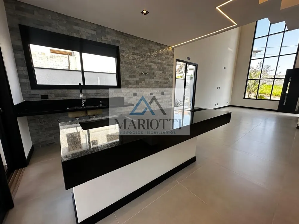 Casa, 4 quartos, 232 m² - Foto 1