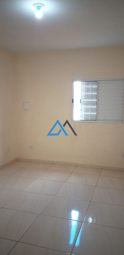 Sobrado à venda com 2 quartos, 115m² - Foto 4