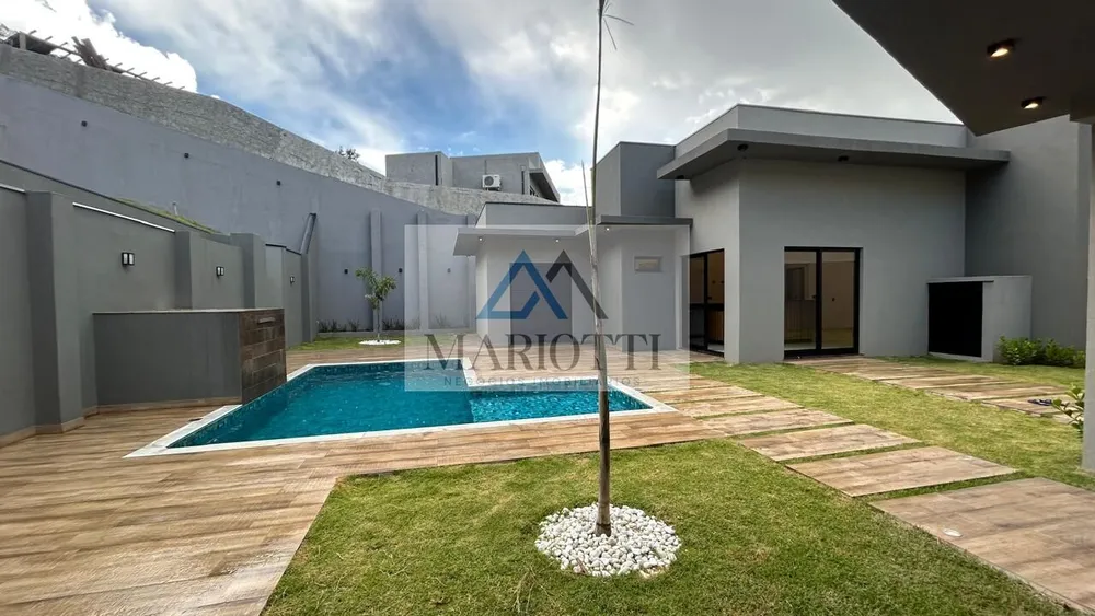 Casa, 3 quartos, 240 m² - Foto 1