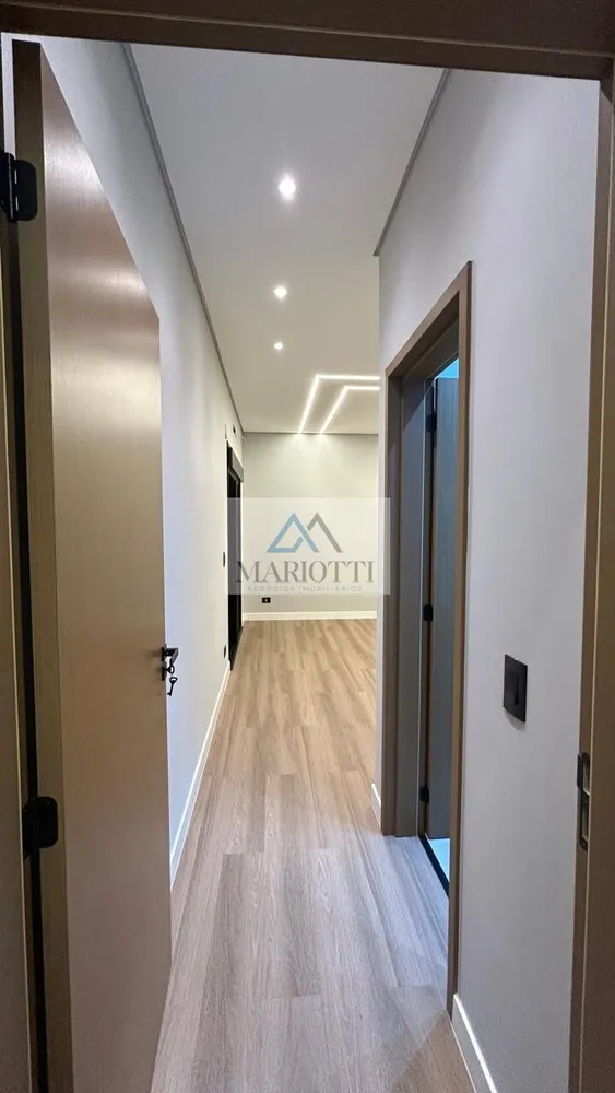 Casa, 3 quartos, 240 m² - Foto 2