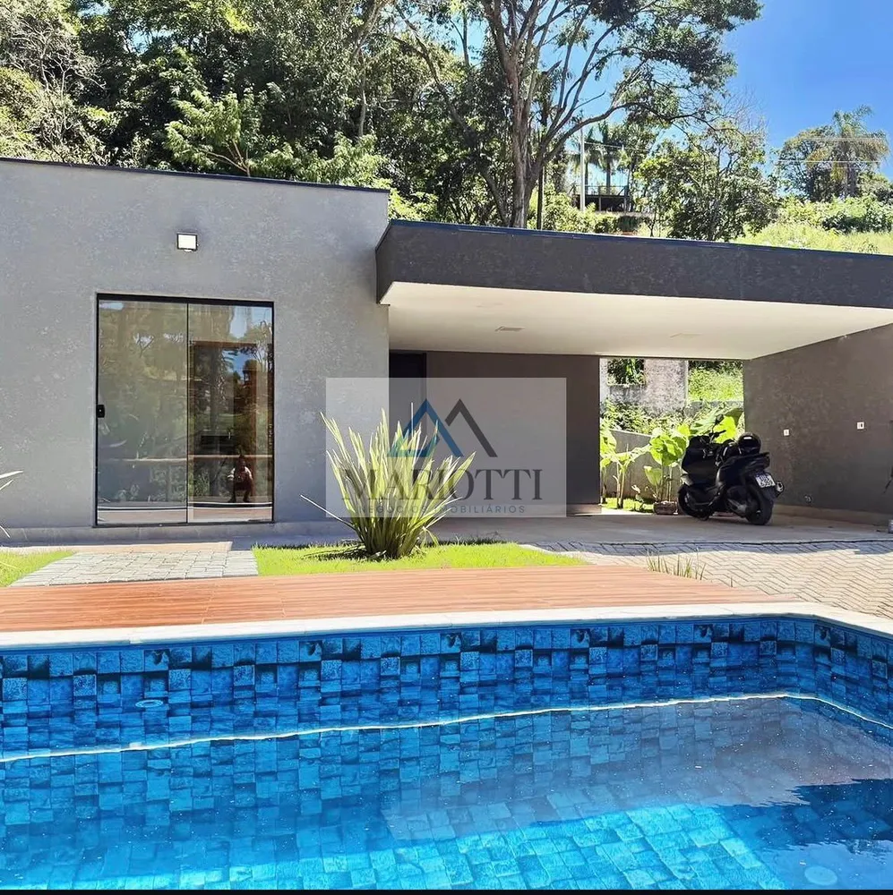 Chácara, 3 quartos, 600 m² - Foto 1