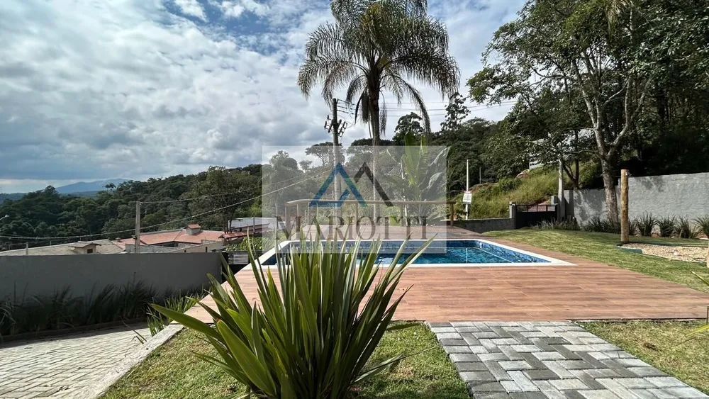 Chácara, 3 quartos, 600 m² - Foto 1