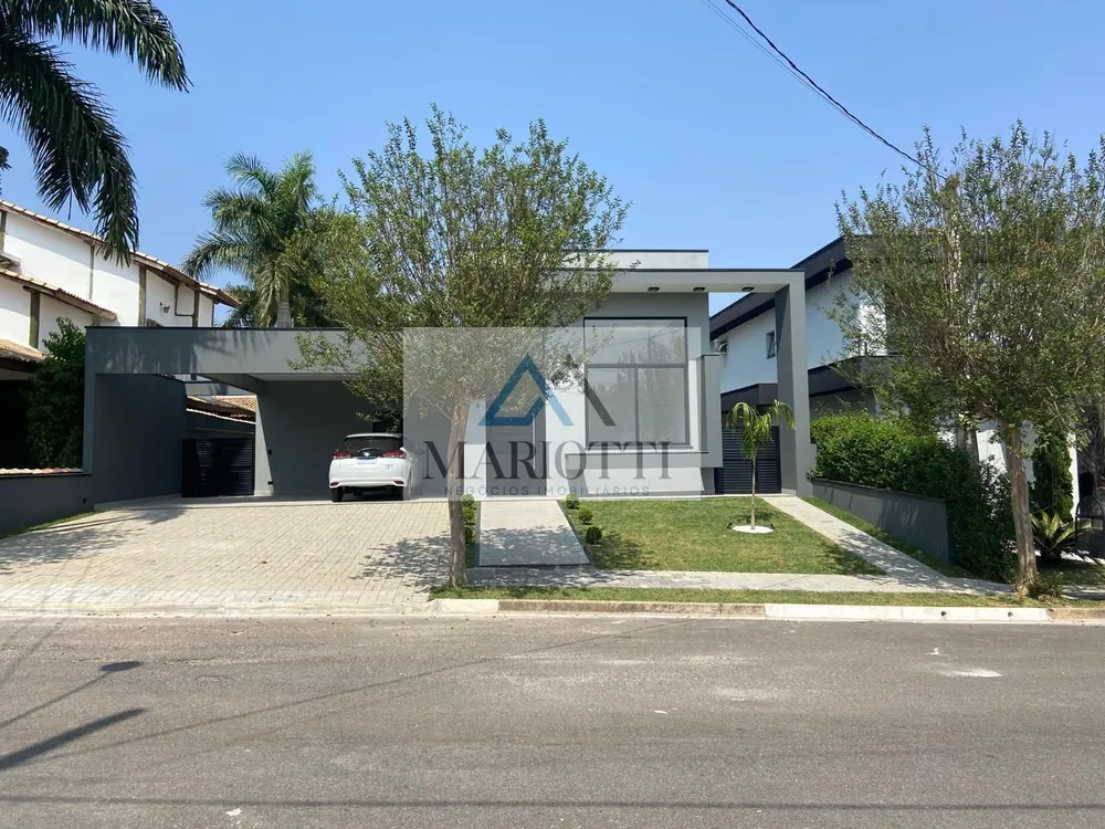 Casa, 4 quartos, 249 m² - Foto 1