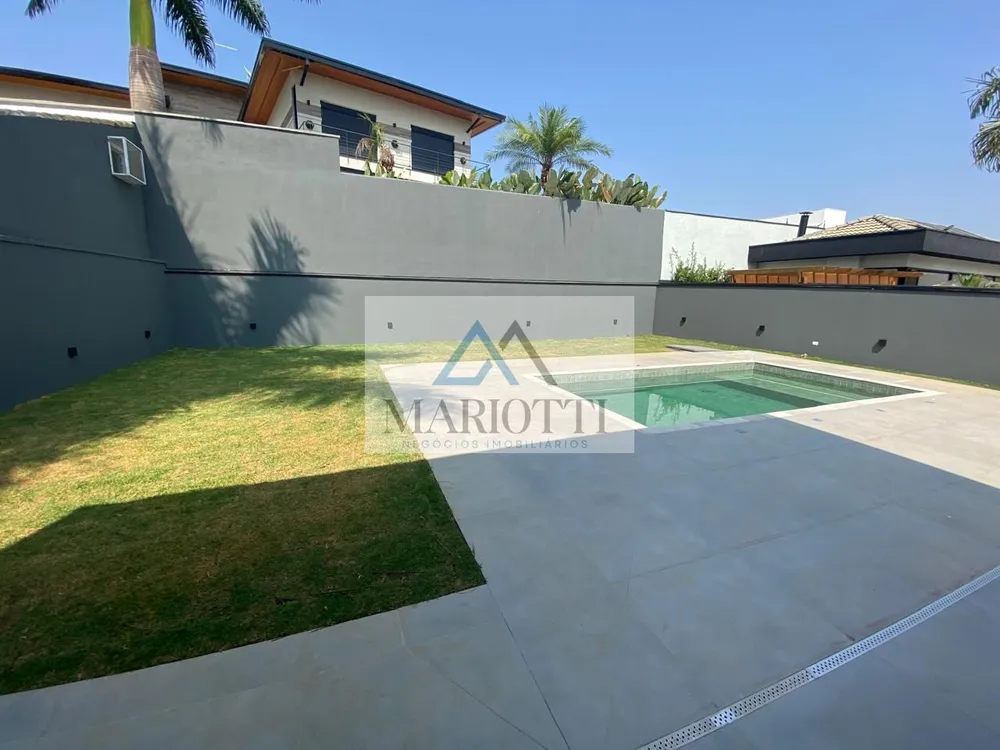 Casa, 4 quartos, 249 m² - Foto 2