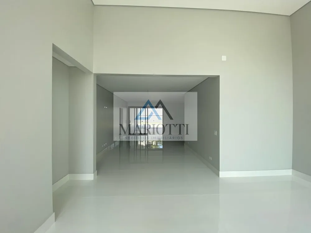 Casa, 4 quartos, 249 m² - Foto 3
