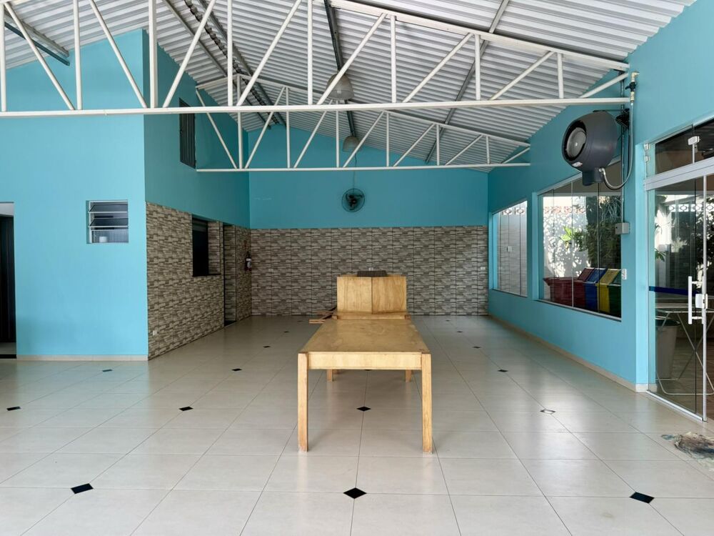 Chácara, 2 quartos, 1387 m² - Foto 4