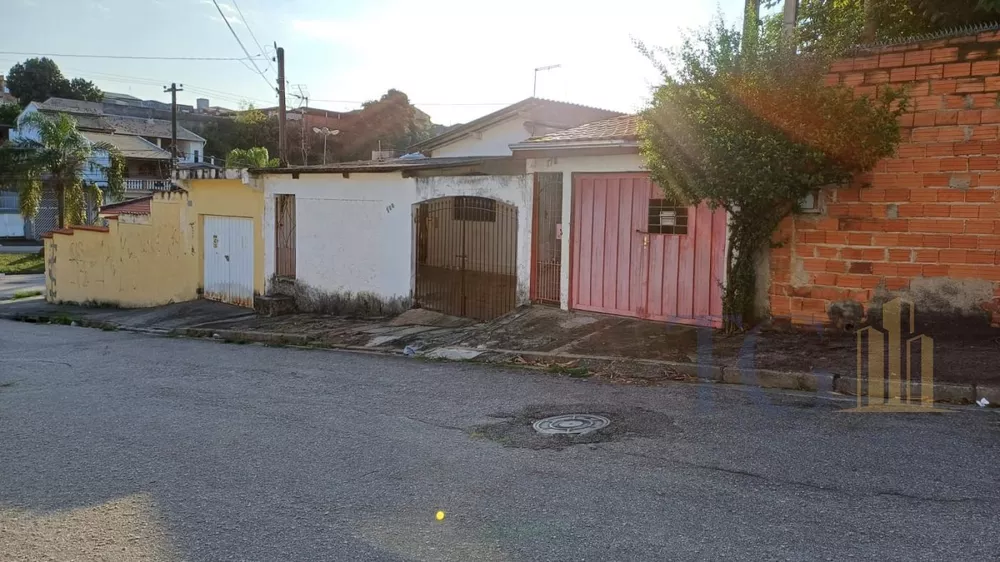 Casa, 3 quartos, 180 m² - Foto 1