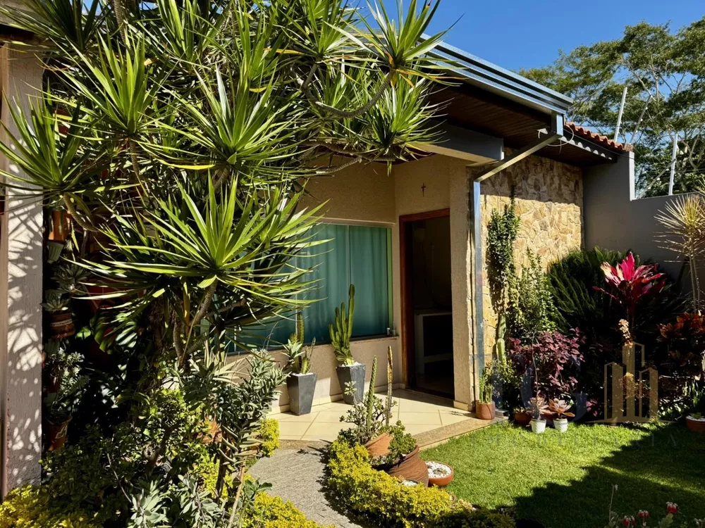 Casa, 3 quartos, 178 m² - Foto 2
