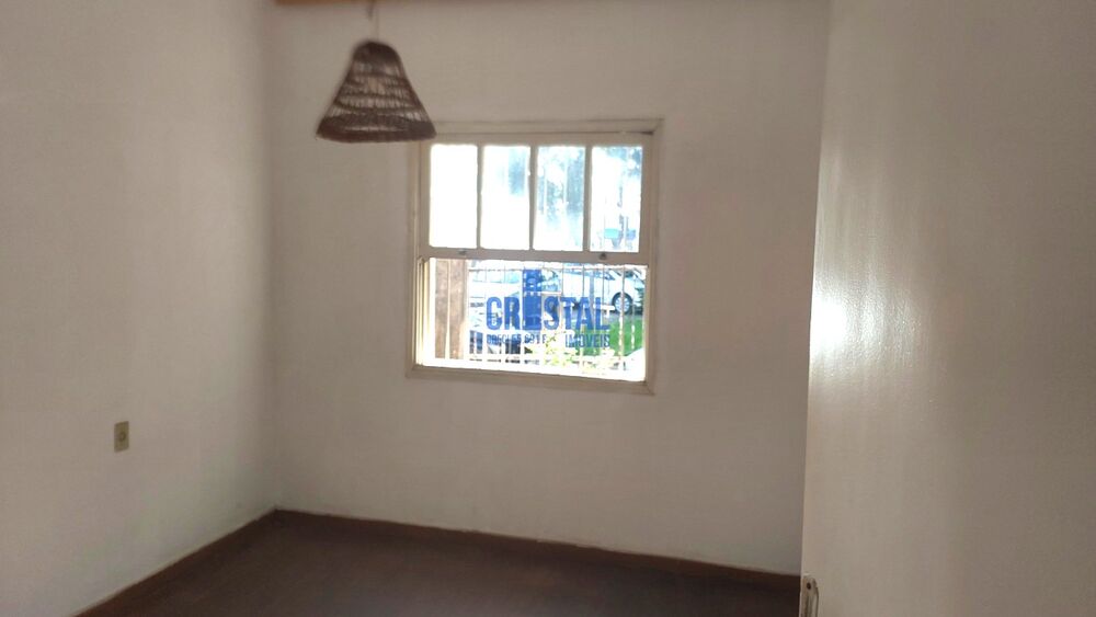Casa, 3 quartos, 203 m² - Foto 1
