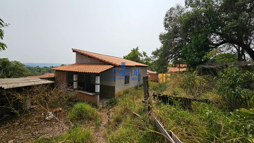 Chácara à venda com 2 quartos, 95m² - Foto 1