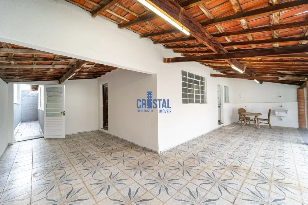 Casa, 3 quartos, 248 m² - Foto 1