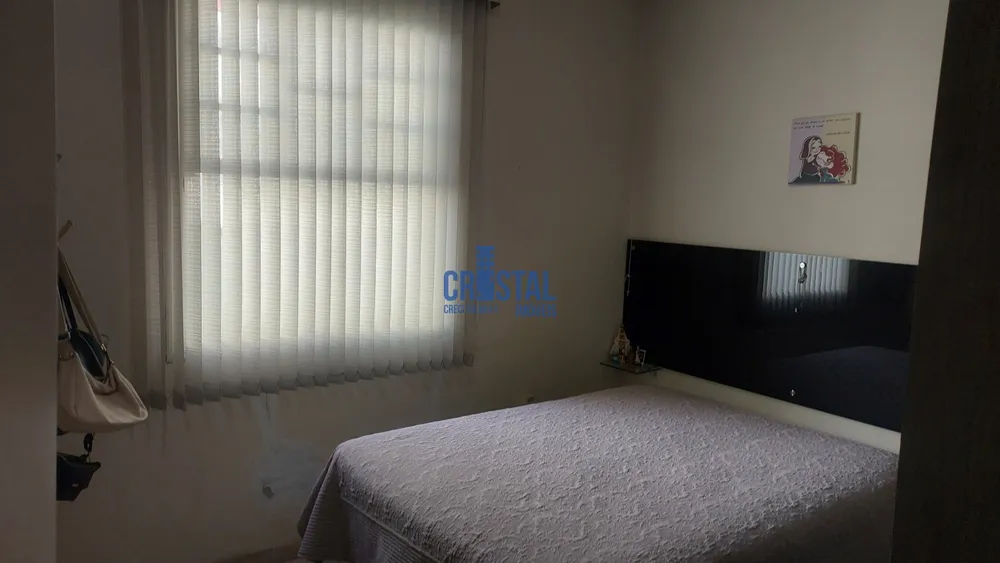 Casa, 4 quartos, 249 m² - Foto 4