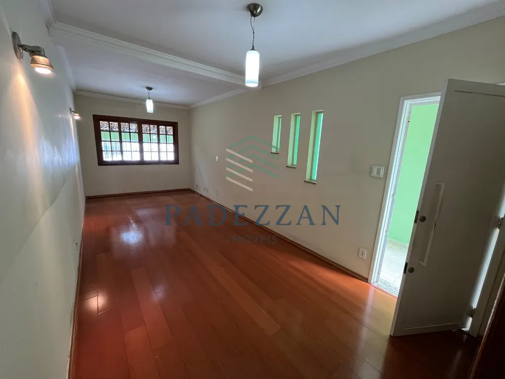 Casa, 2 quartos, 160 m² - Foto 1