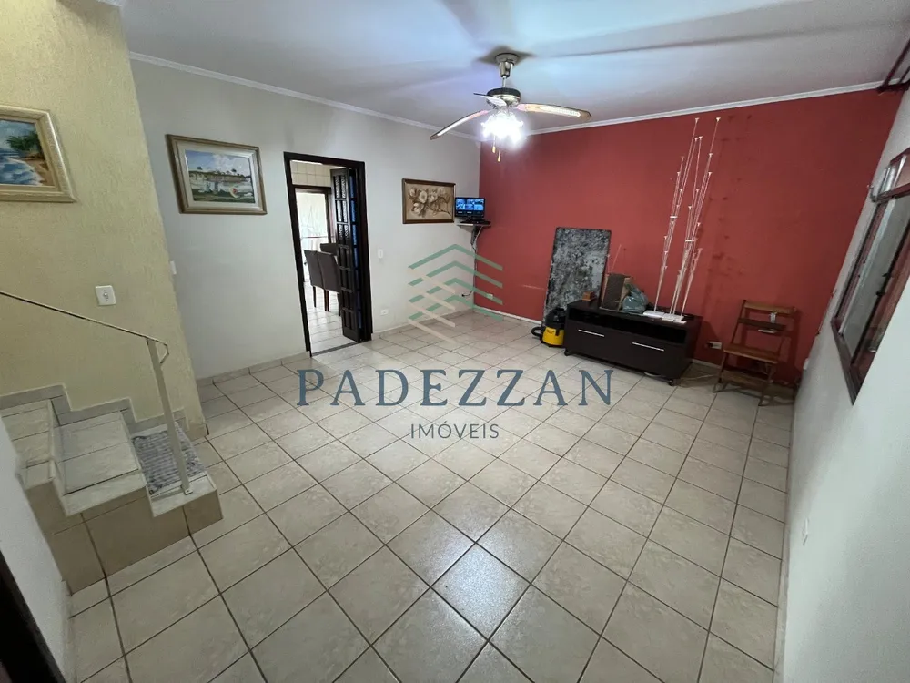 Casa, 5 quartos, 156 m² - Foto 2