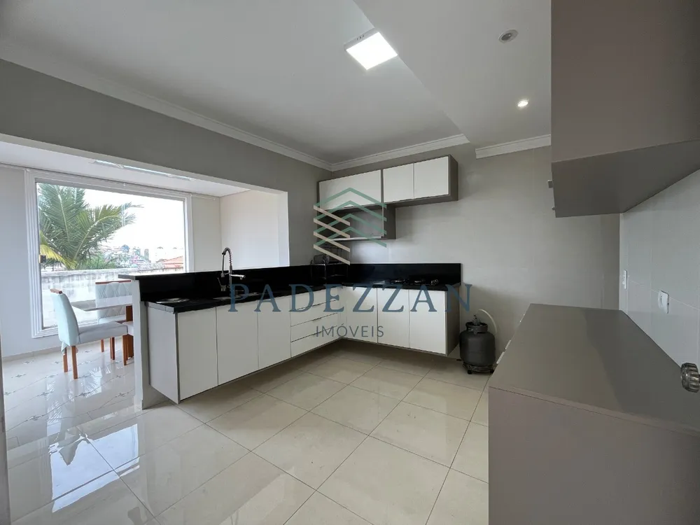 Casa, 3 quartos, 215 m² - Foto 5