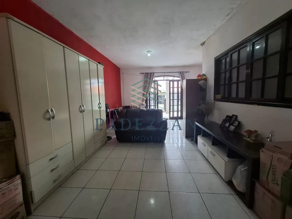Casa, 3 quartos, 250 m² - Foto 1