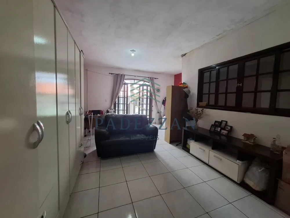 Casa, 3 quartos, 250 m² - Foto 3