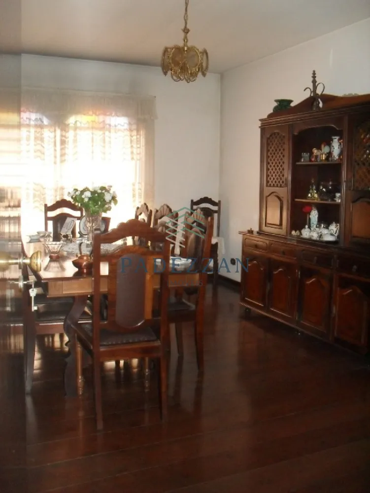 Casa, 3 quartos, 298 m² - Foto 2