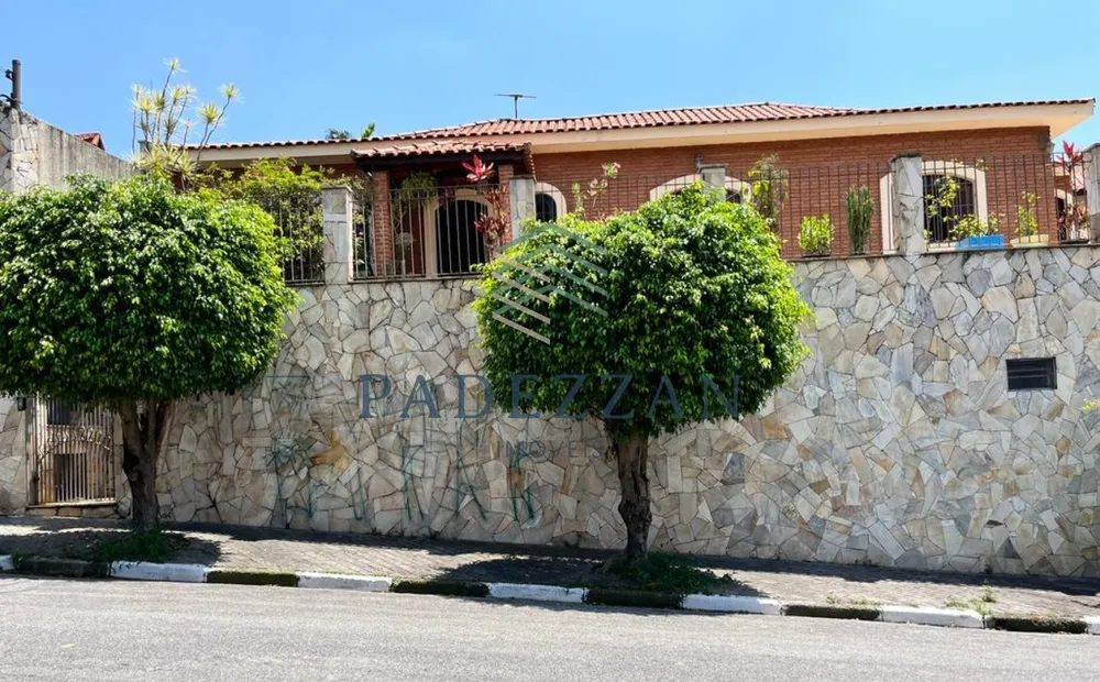 Casa, 3 quartos, 250 m² - Foto 8
