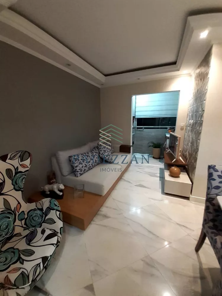 Apartamento à venda com 3 quartos, 65m² - Foto 1